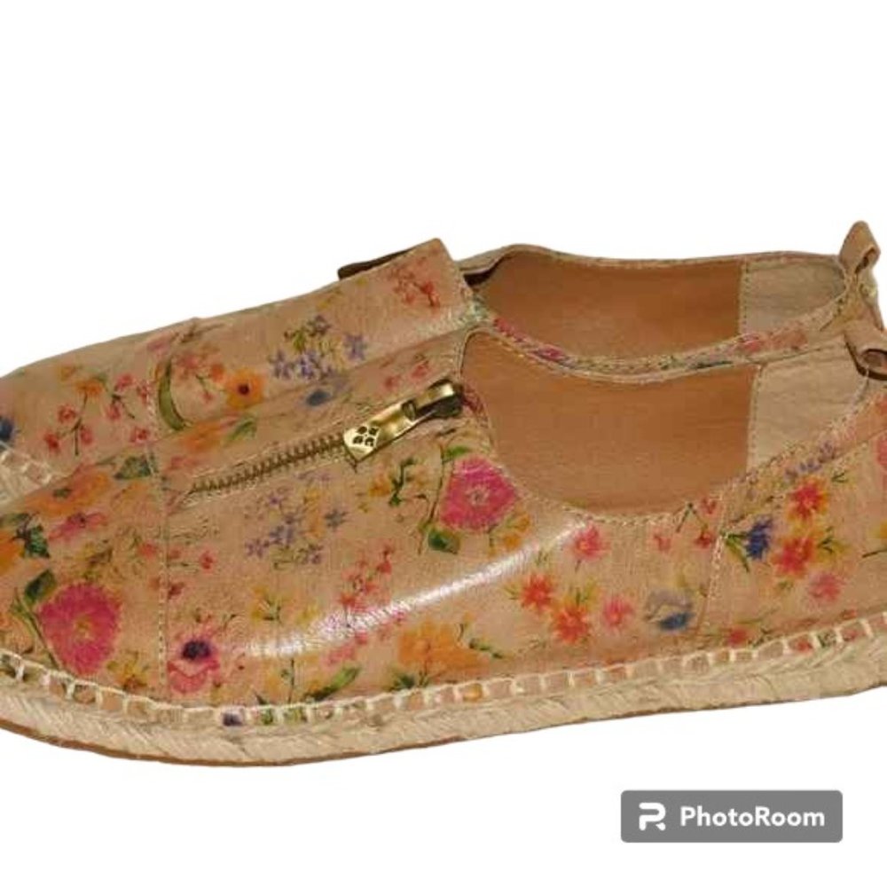 Patricia Nash Floral Espadrille Slip-On Sneakers in Blush Multi - Picture 7 of 12